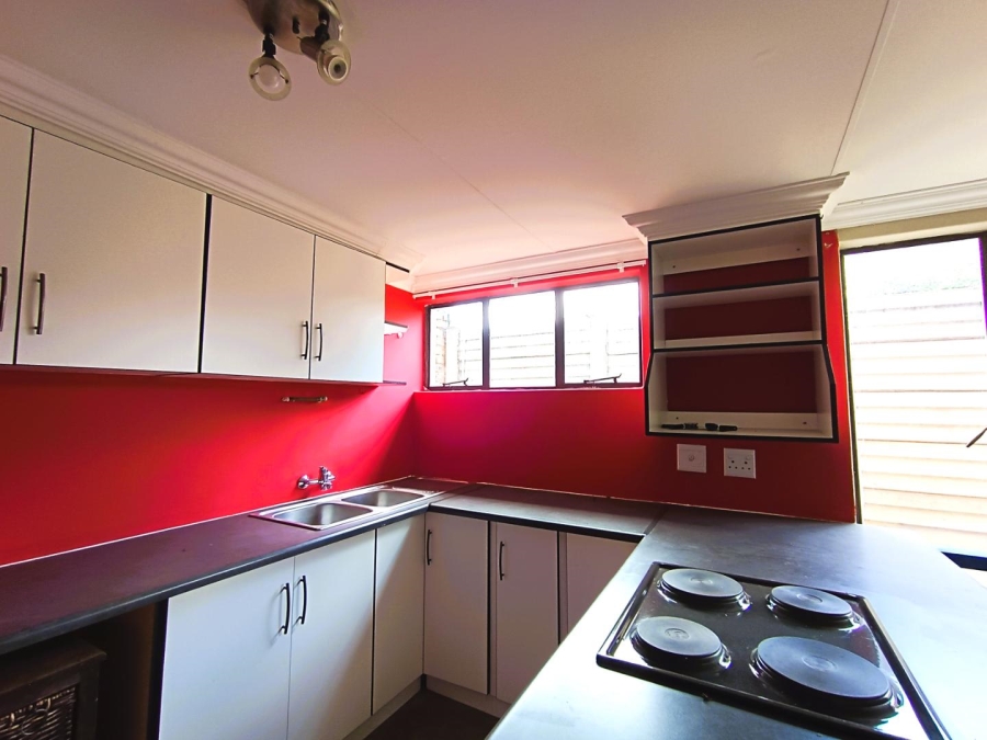 4 Bedroom Property for Sale in Willows Free State